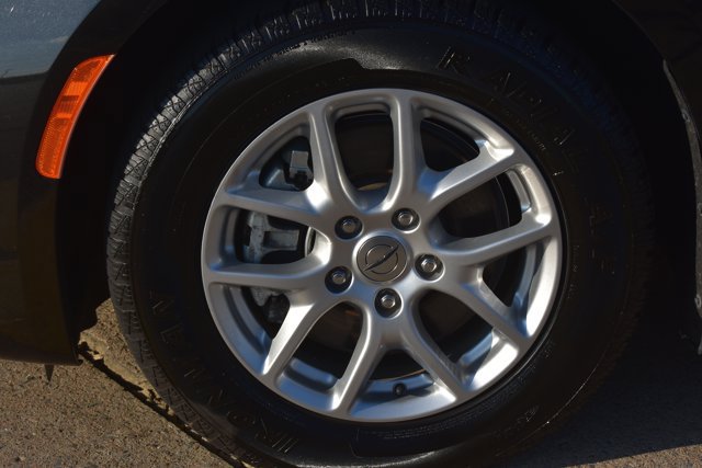 Used 2023 Chrysler Pacifica Touring-L FWD image 10