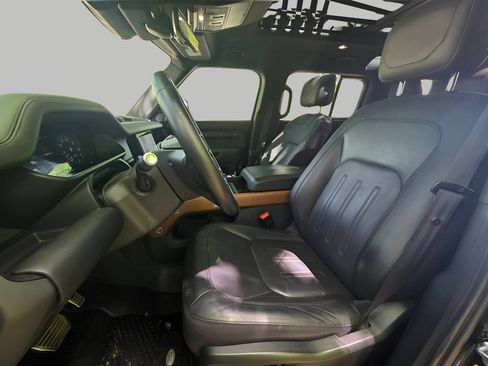 Used 2020 Land Rover Defender 110 X AWD/4WD image 16