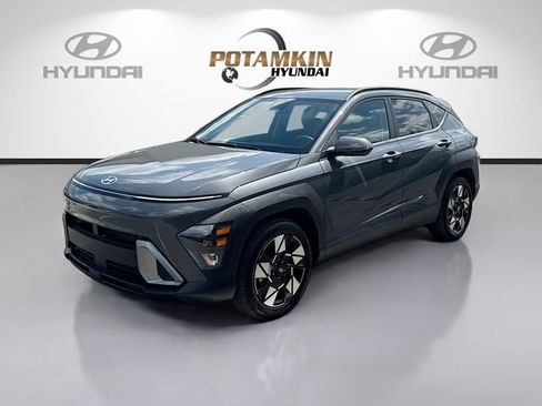 Used 2025 Hyundai Kona SEL FWD image 1