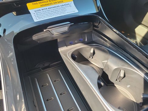 Certified 2025 Mercedes-Benz S 580 4MATIC Sedan image 19