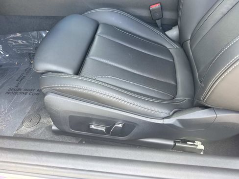 Used 2025 BMW M240i Coupe image 14