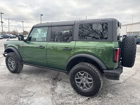 New 2025 Ford Bronco Badlands AWD/4WD image 3