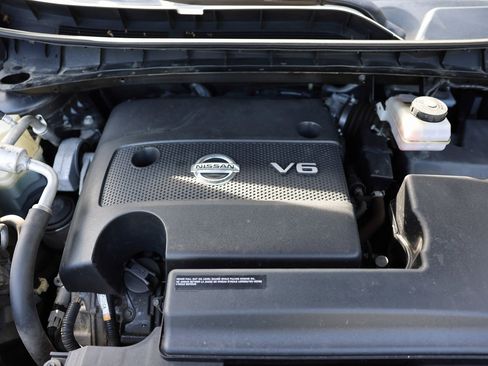 Used 2019 Nissan Murano S image 30