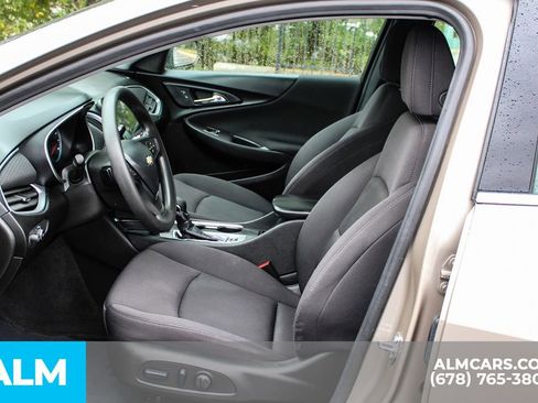 Used 2023 Chevrolet Malibu LT image 17