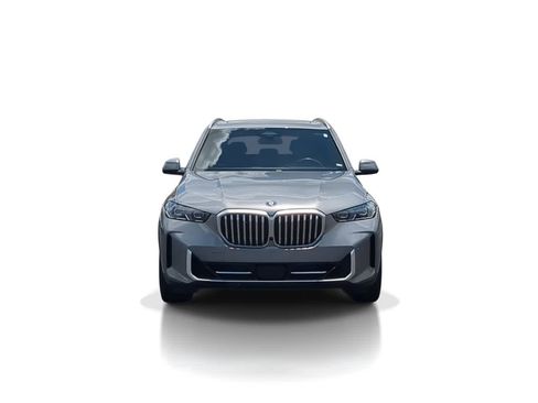 Used 2024 BMW X5 xDrive50e AWD/4WD image 3