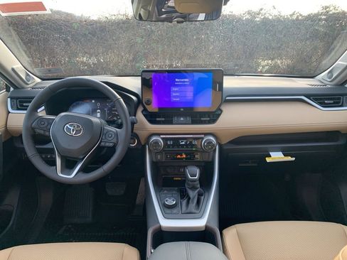 New 2025 Toyota RAV4 Limited image 14