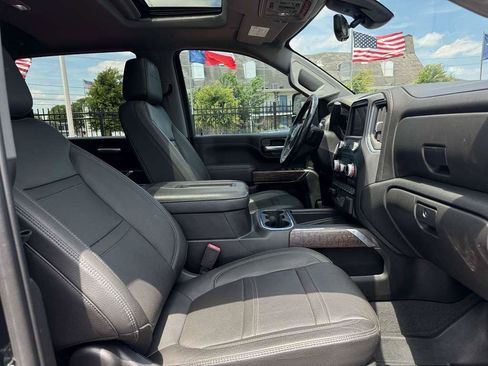 Used 2020 GMC Sierra 2500 Denali w/ Denali Ultimate Package AWD/4WD image 11