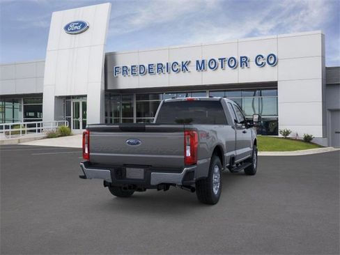 New 2026 Ford F250 XLT w/ FX4 Off-Road Package image 15