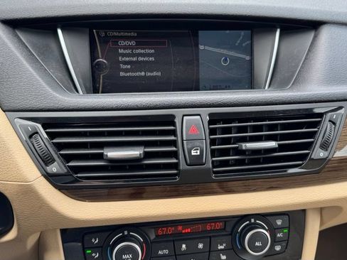 Used 2014 BMW X1 sDrive28i RWD image 4