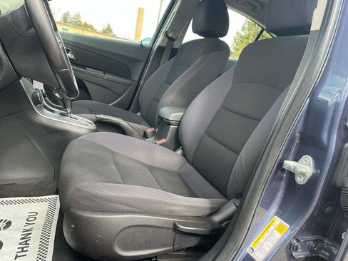 Used 2013 Chevrolet Cruze LT image 13