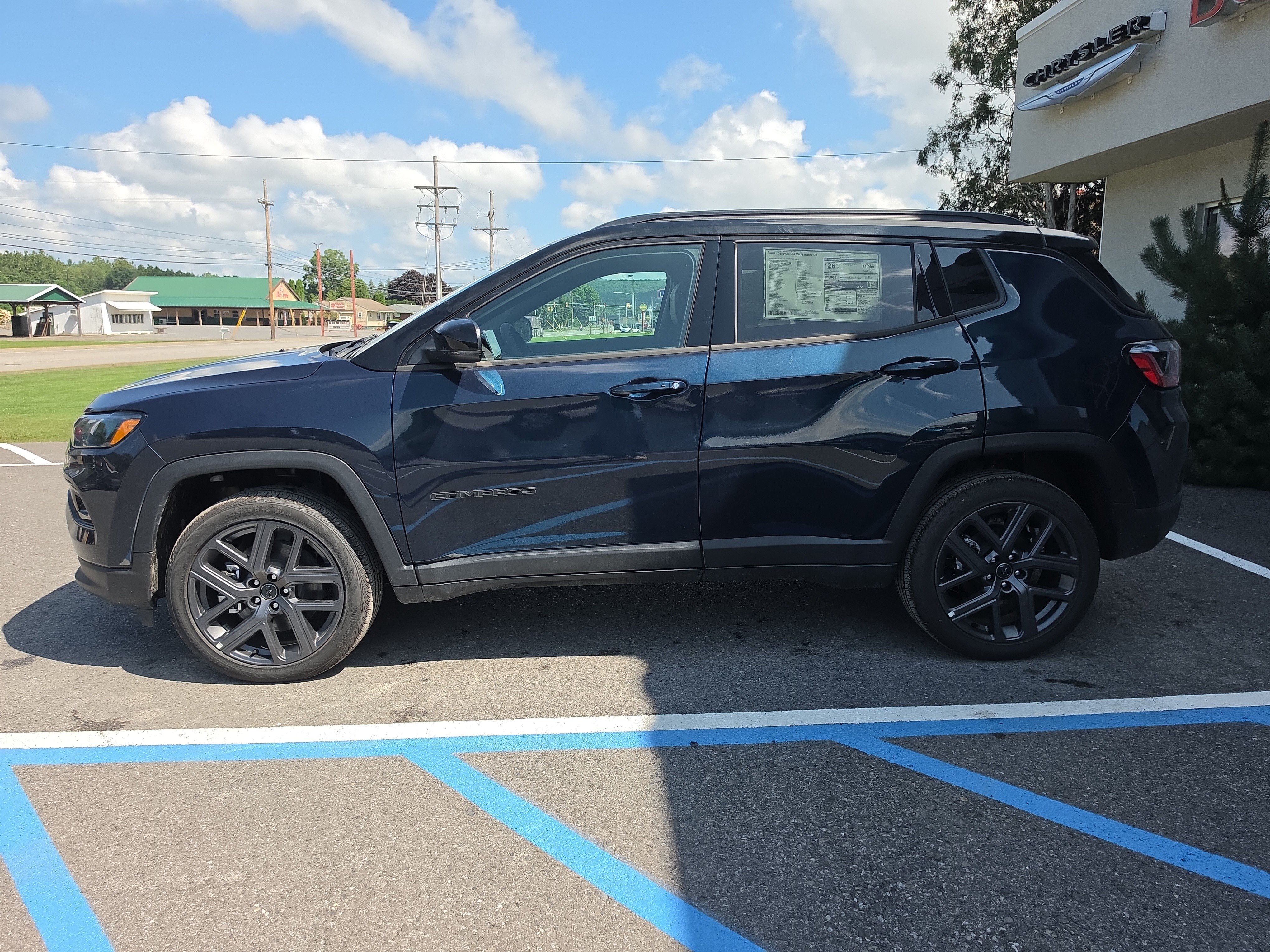 New 2026 Jeep Compass Limited AWD/4WD image 7