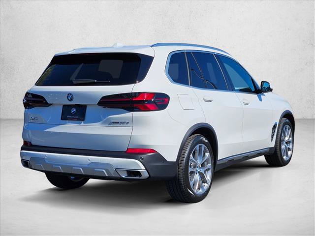 Used 2026 BMW X5 xDrive50e w/ Executive Package AWD/4WD image 2