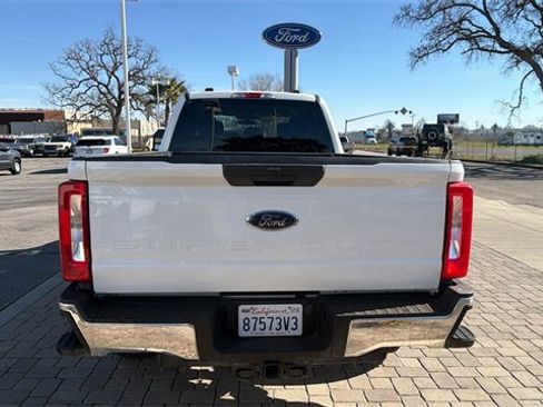 Used 2024 Ford F250 XLT image 4