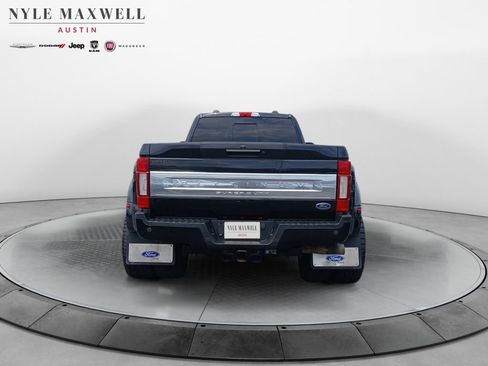 Used 2021 Ford F450 Platinum w/ FX4 Off-Road Package AWD/4WD image 15
