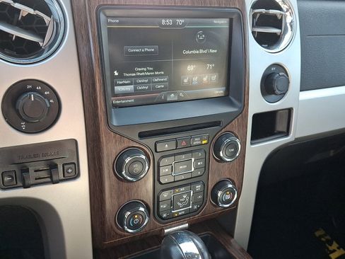Used 2014 Ford F150 Lariat w/ Equipment Group 502A Luxury AWD/4WD image 23