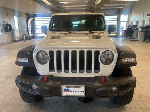 Used 2023 Jeep Wrangler Unlimited Rubicon w/ Cold Weather Group AWD/4WD image 2