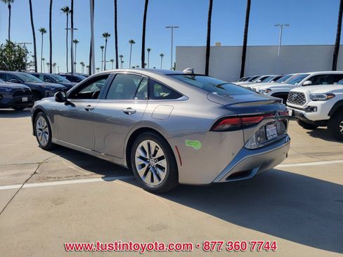 Certified 2023 Toyota Mirai w/ Advanced Technology Package RWD image 6