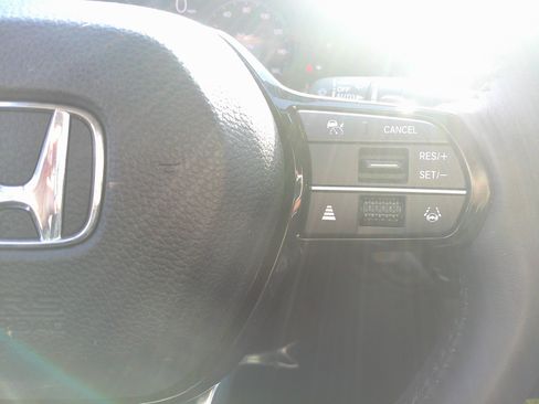 Used 2023 Honda Accord Touring image 21