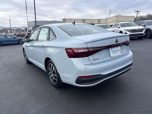 New 2026 Volkswagen Jetta SE FWD image 3