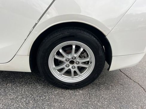 Used 2016 Toyota Prius Two image 34