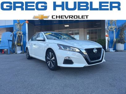 Used 2021 Nissan Altima 2.5 SV w/ SV Premium Package