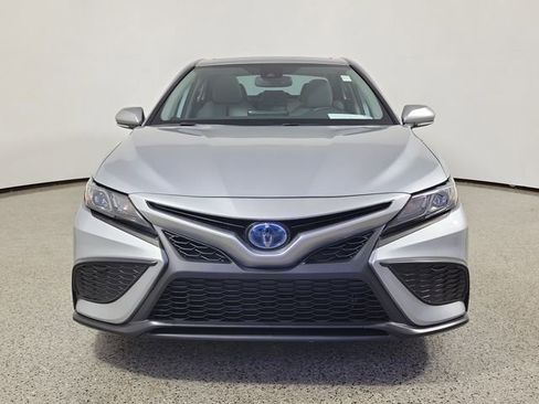 Used 2023 Toyota Camry SE w/ Audio Upgrade Package FWD image 3