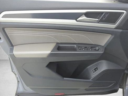 Used 2021 Volkswagen Atlas Cross Sport SEL R-Line image 11