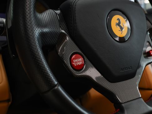 Used 2011 Ferrari California RWD image 35