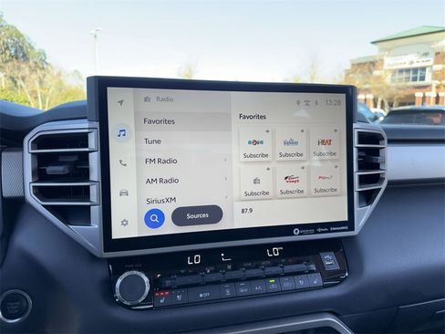 Used 2023 Toyota Tundra Limited image 22