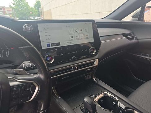Used 2023 Lexus RX 350 Premium w/ Accessory Package AWD/4WD image 24
