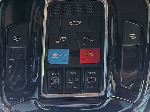 Used 2022 Jeep Grand Cherokee Summit w/ Adv Protech Group IV image 25