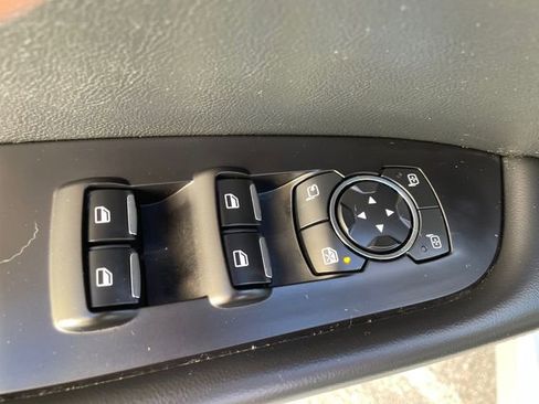 Used 2023 Lincoln Nautilus Reserve w/ Equipment Group 201A image 24