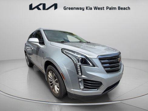Used 2019 Cadillac XT5 Luxury FWD image 1