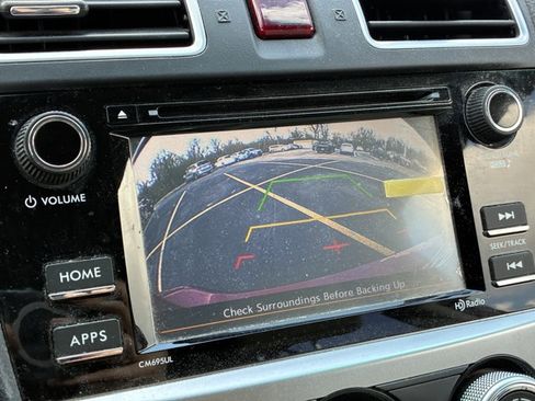 Used 2016 Subaru Crosstrek 2.0i Premium image 13