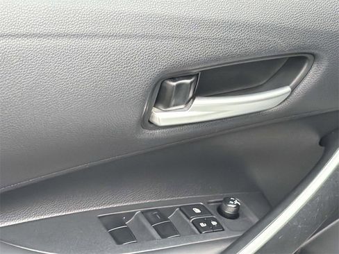 Used 2020 Toyota Corolla SE image 23