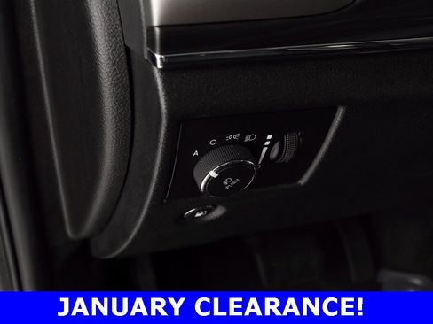 Used 2019 Jeep Grand Cherokee Limited w/ Trailer Tow Group IV image 22