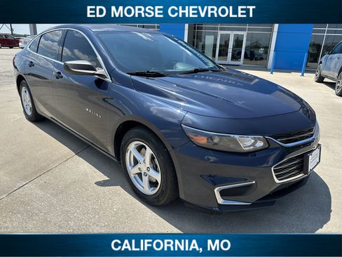 Used 2017 Chevrolet Malibu LS FWD image 1