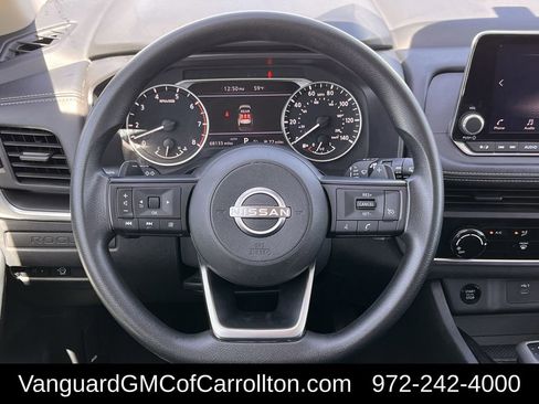 Used 2024 Nissan Rogue S image 13