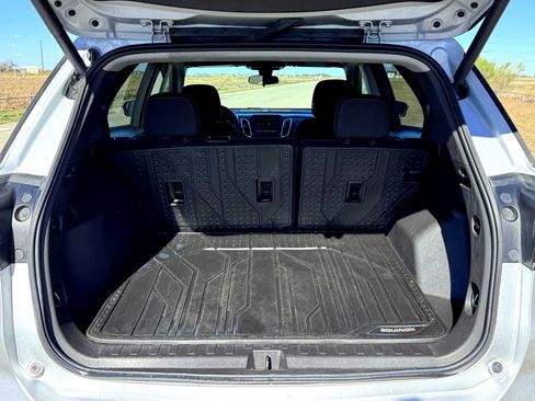 Used 2022 Chevrolet Equinox LT image 8