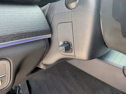 Used 2023 Mercedes-Benz GLE 350 image 16