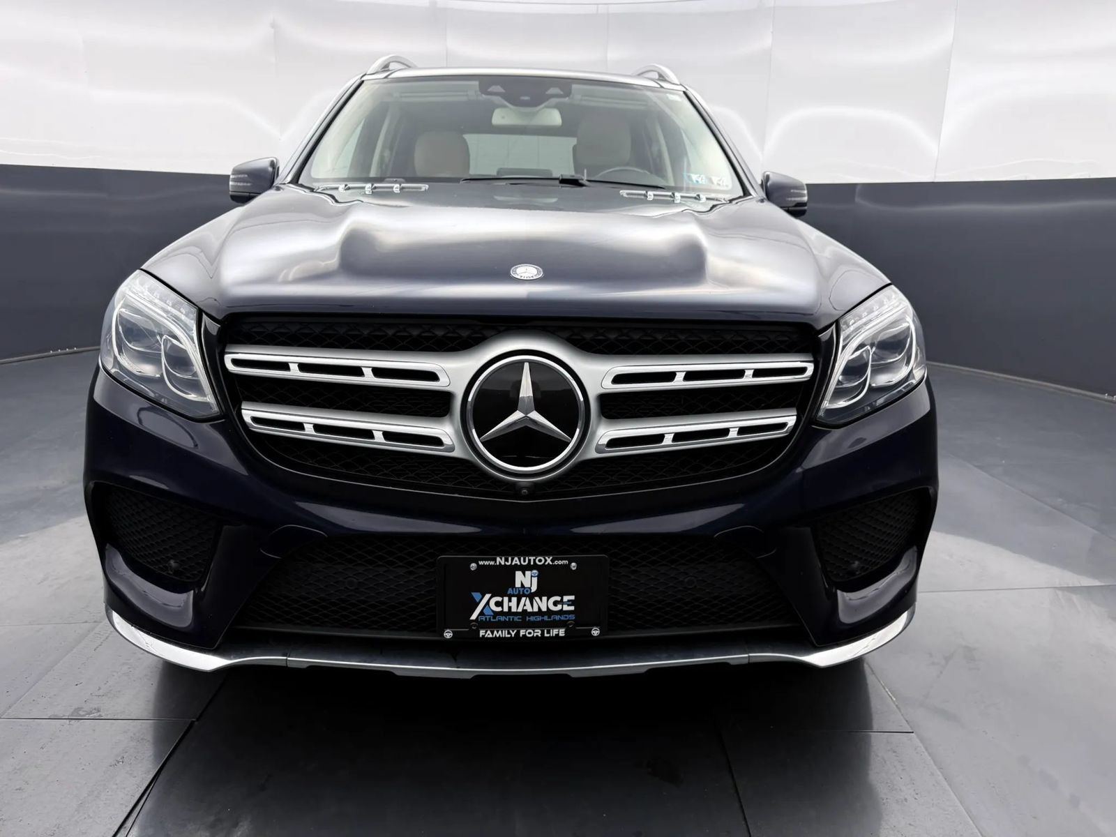 Used 2017 Mercedes-Benz GLS 550 4MATIC w/ Driver Assistance Package image 2