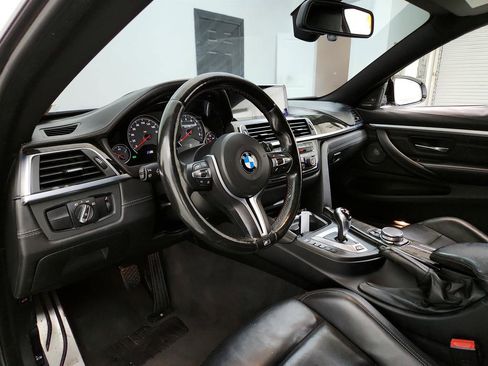 Used 2016 BMW M4 Coupe image 13