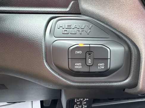 New 2026 RAM 2500 Tradesman AWD/4WD image 15