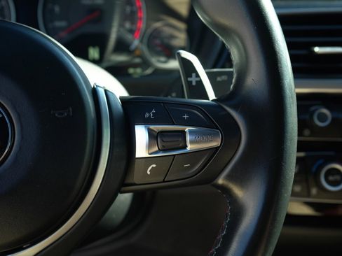 Used 2018 BMW M3 image 34