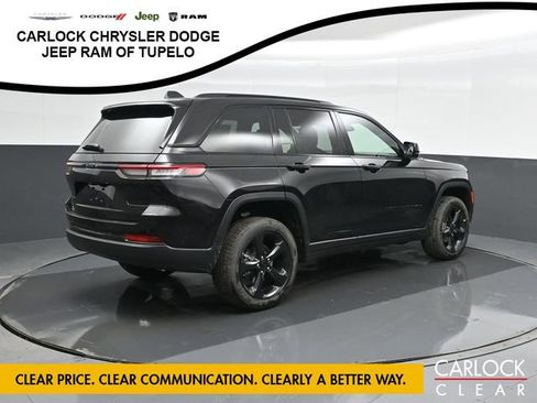 New 2025 Jeep Grand Cherokee Altitude image 6