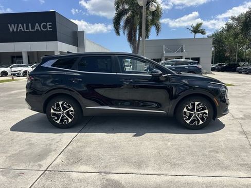 Certified 2024 Kia Sportage EX FWD image 5