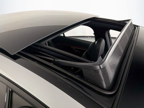 New 2026 Mercedes-Benz E 53 AMG e 4MATIC Sedan image 21