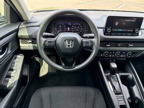 Used 2024 Honda Accord EX image 16