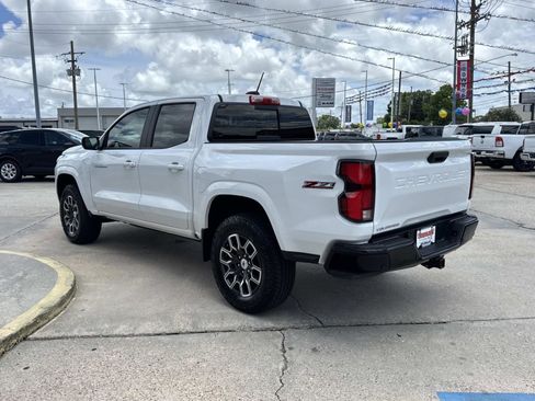 Used 2024 Chevrolet Colorado Z71 w/ Z71 Convenience Package 2 AWD/4WD image 5
