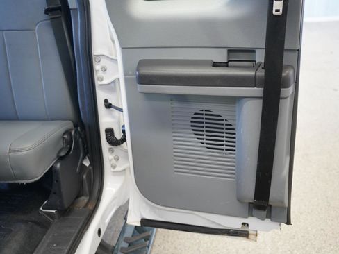 Used 2014 Ford F250 XL w/ Power Equipment Group image 37